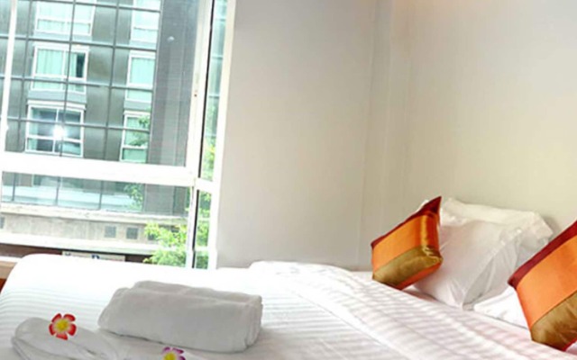 Nantra Sukhumvit 39 Hotel