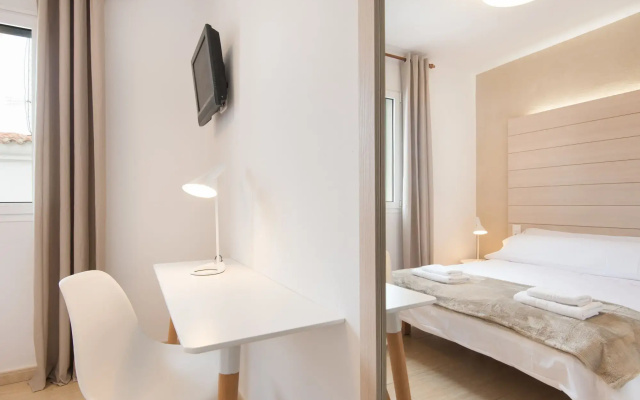 Hostal Jume - Urban Rooms