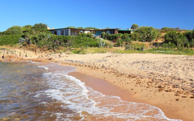 House Tritone Porto Istana