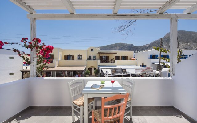 Nissia Beach Apartments and Suites