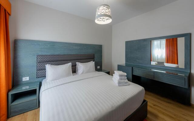 Vesta - Luxury Apt - 3br - Cfc IV