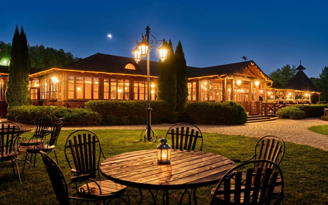 Centrum Hotelowo-Konferencyjne Witek