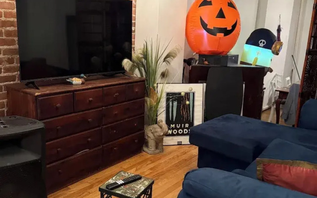 The Macaw Guesthouse