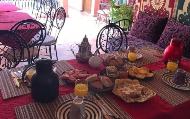 Amour d'auberge - Hostel