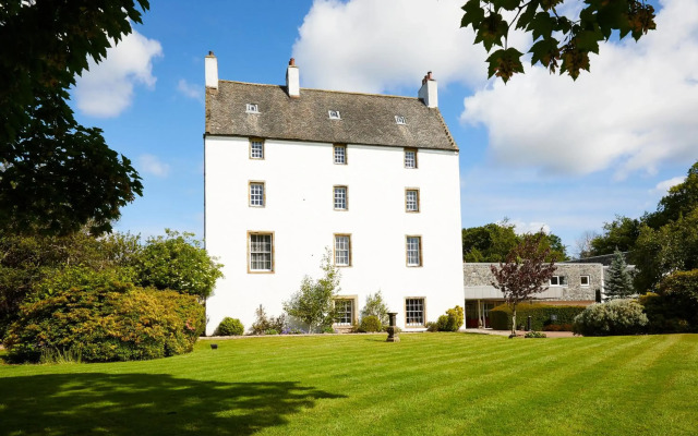 Macdonald Houstoun House
