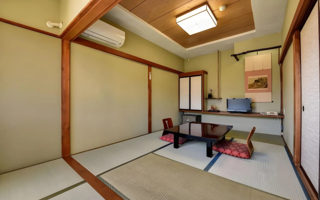 Gorakan – Guest Rooms – Hakone