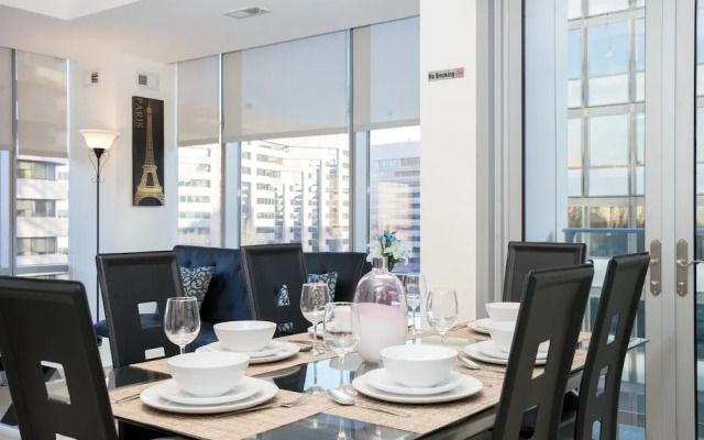 Arlington Fully Furnished Apartments in Crystal City