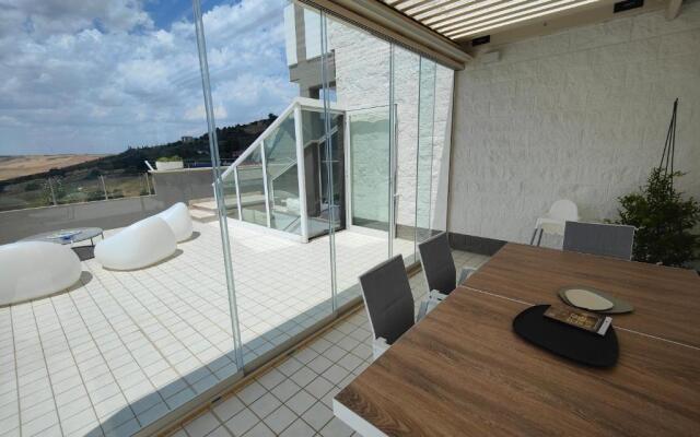 Golden Suite Apartments