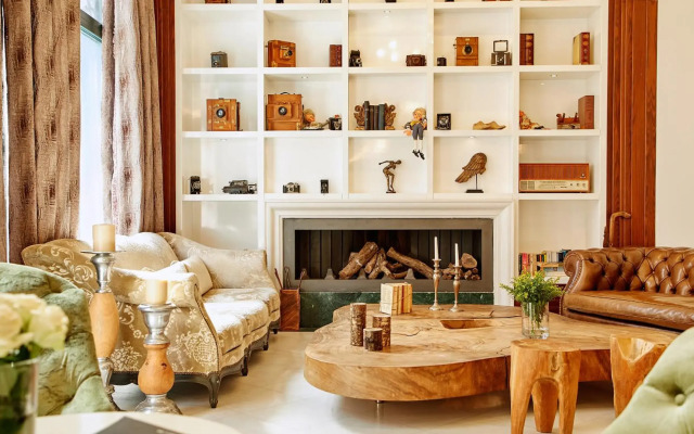 Dioni Boutique Hotel