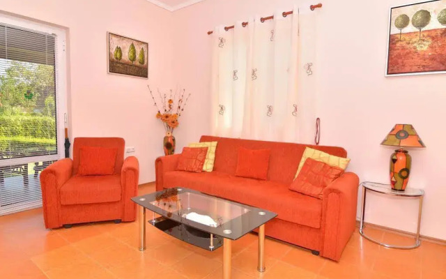 Sunny Hills Villas