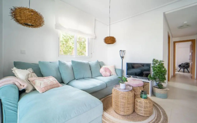 Spectacular and Stylish 2 Bed Aparment - AA1711LT