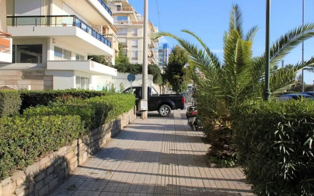Outstanding One Bedroom Flisvos Apartment