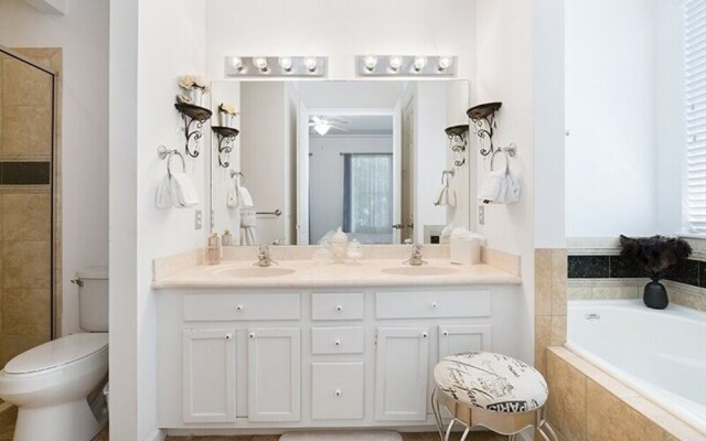 Rvh_295r Sparkling Oasis 4 Bedroom Home