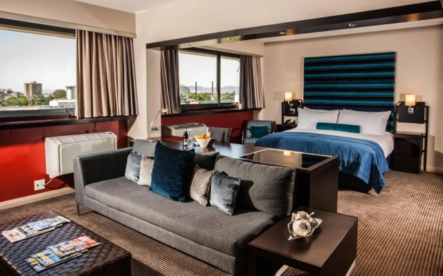 Southern Sun Newlands