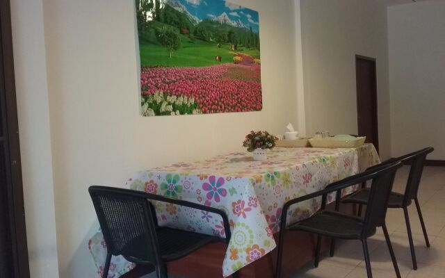Srisin Guesthouse