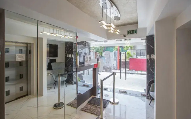 Circuit Hostel by OYO Rooms