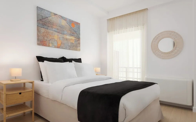 Vouliagmeni Serenity Residence