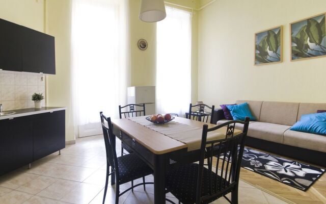 Dandy Deluxe Apartments