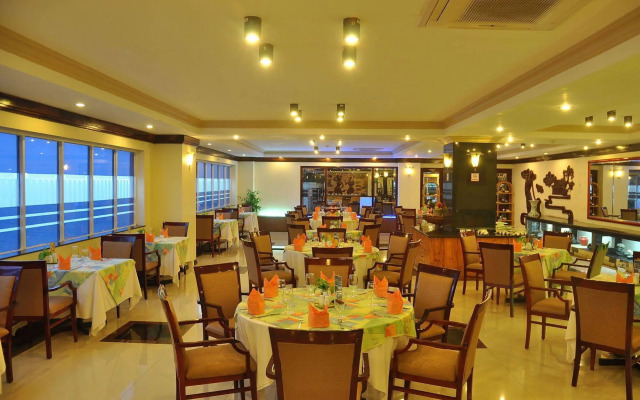 Yasaka Saigon Nha Trang Hotel