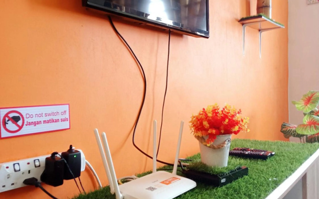 Homestay Camelia Kuala Terengganu - Anggerik House - photo 2