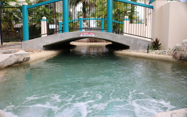 Royal Palm Villas Cairns