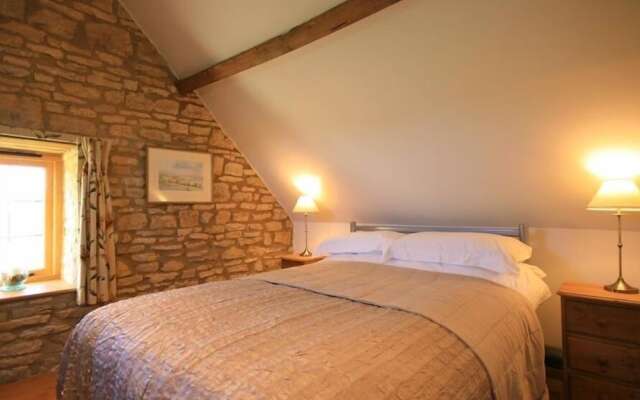Calcot Peak Barn, CIRENCESTER