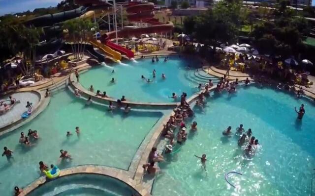 Piazza di Roma Apartamento 915 com parque aquático
