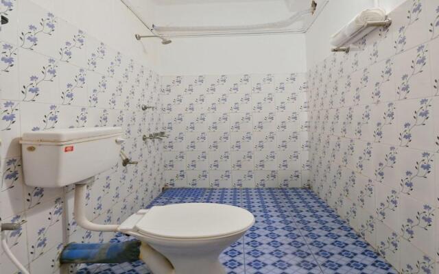 OYO 14342 Happy Rooms