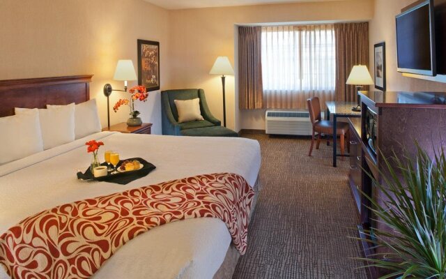 Silver Cloud Inn Portland