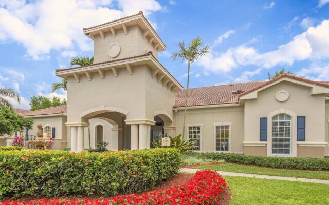 Kasa Wellington South Florida