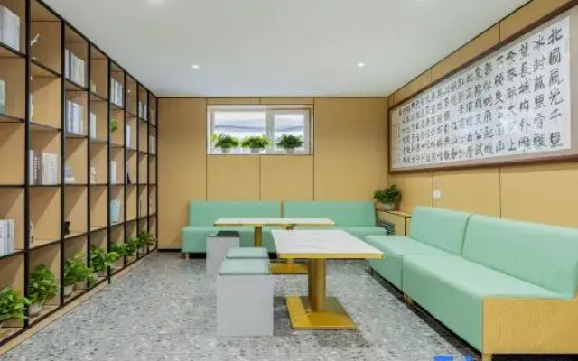 Qingzhu Yuexiang Hotel (Changchun Hongqi Jie Jida Yiyuan)