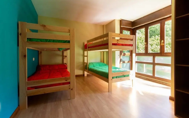 Albergue Los Avellanos - Hostel