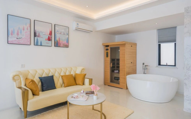 Dali JiuXiao Star with Seaview hotel