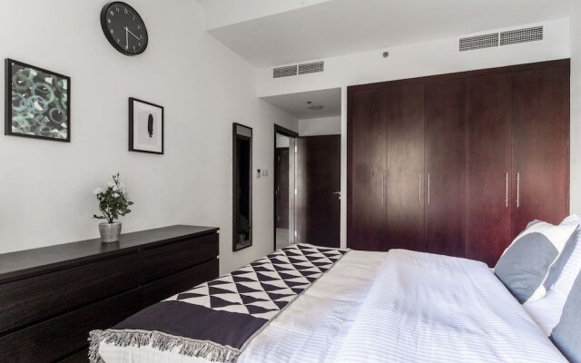 Spacious 1BR in Heart of JVC