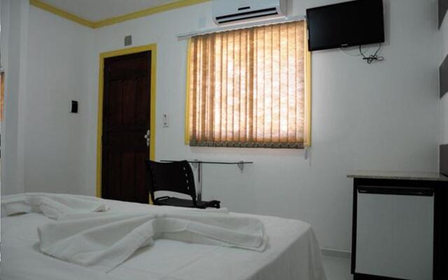 Canavial Plaza Hotel