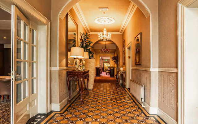 Summerhill House Hotel