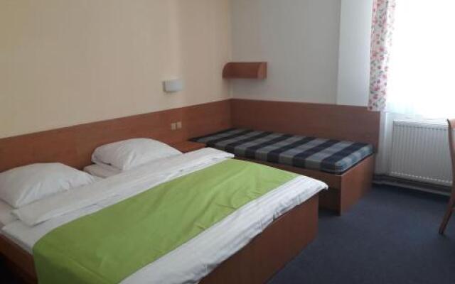 Hotel Eden