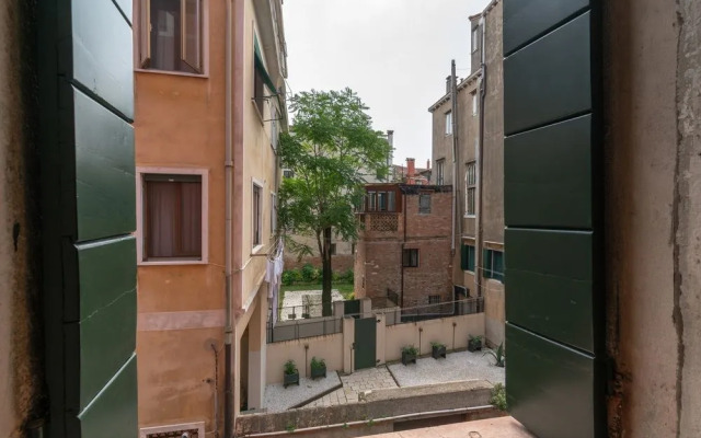 Rio Terra' Canal View Apartment