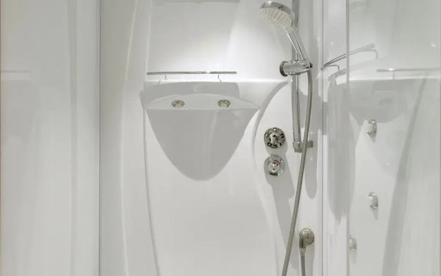 Modern apartment, at just 500 m. from Scheveningen