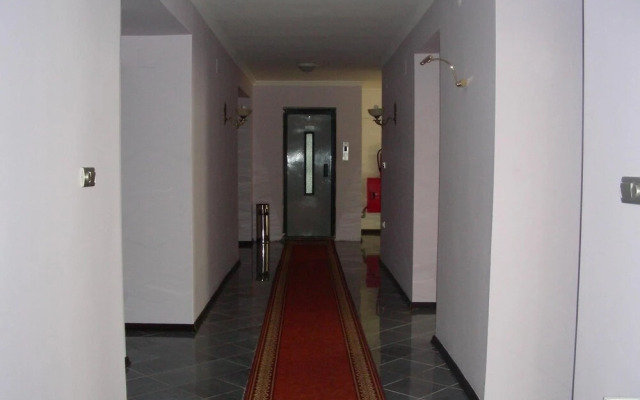 Cihan Otel