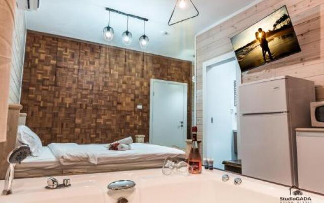 Emanuel Suites