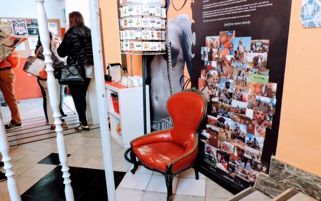 Home Backpackers Valencia by Feetup Hostels