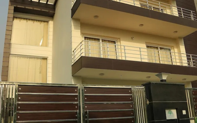 Treehouse Neo Casa-Unit of Neo Residency