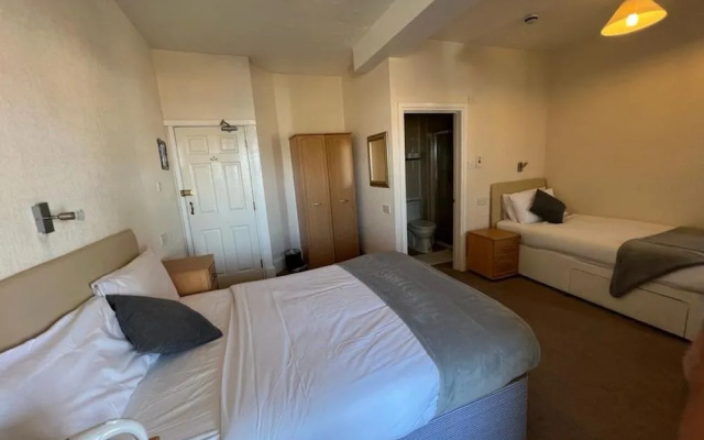Bonair Hotel