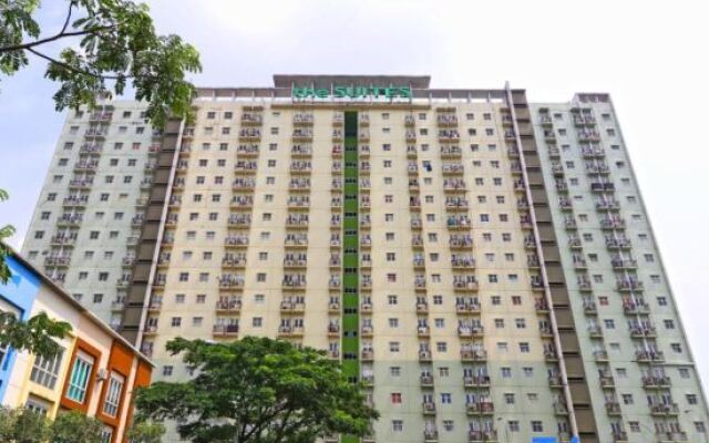 The Suite Metro Apartment by King Official