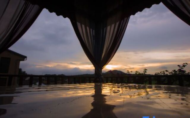 Tengchong Heshun Yuanye Inn