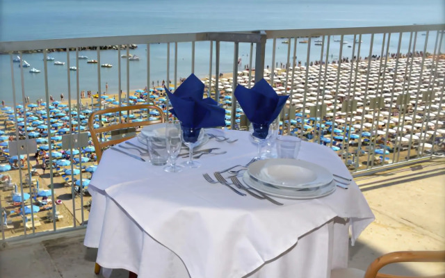 Hotel Diplomat Marine