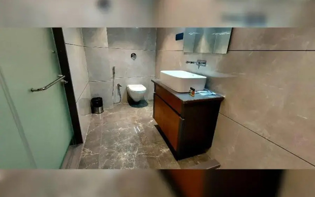 Hotel Red Chillee Restro