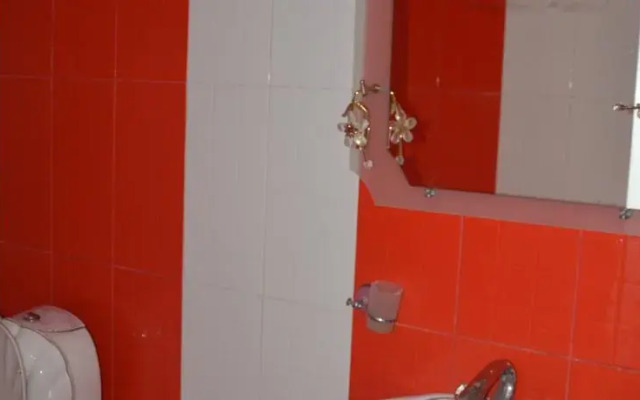 Victoria Hotel -Batum Massage - Sauna - Restaurant