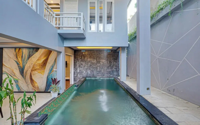 Villa Master Residance